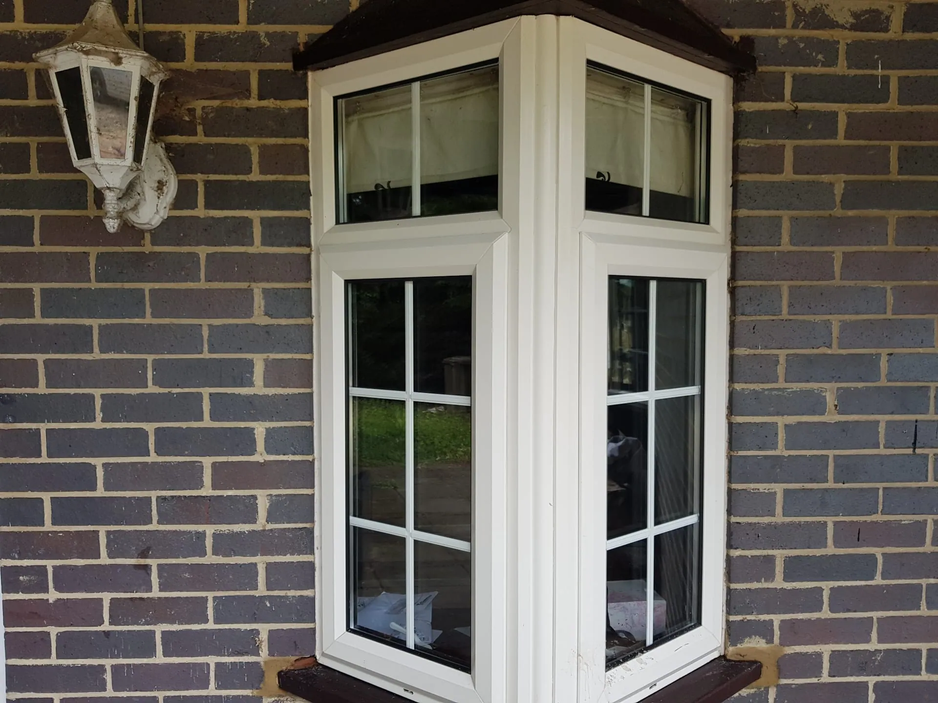 Residential bay window after cleaning in Reading